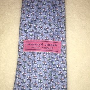 Vineyard Vines sailboat tie
